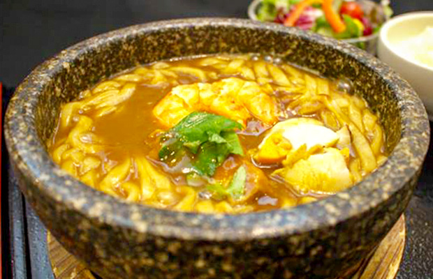 石焼カレーうどん帆立入り